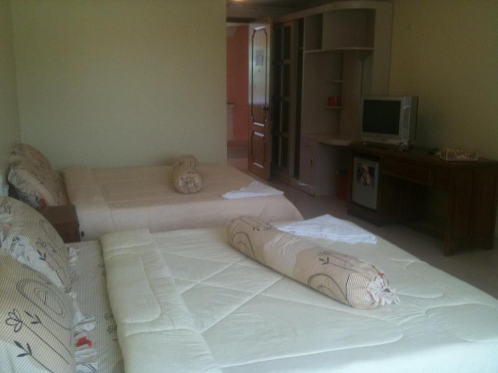 Chhne Chulsa Hotel Сиханоуквил Стая снимка